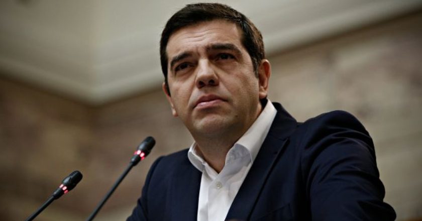 Tsipras-vouli-kontino