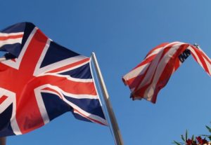 uk-usa-flag-agglia-vretania-ameriki-simaies