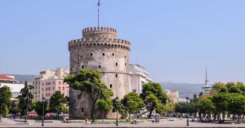 Θεσσαλονίκη, Λευκός Πύργος, άρθρο, πολιτική