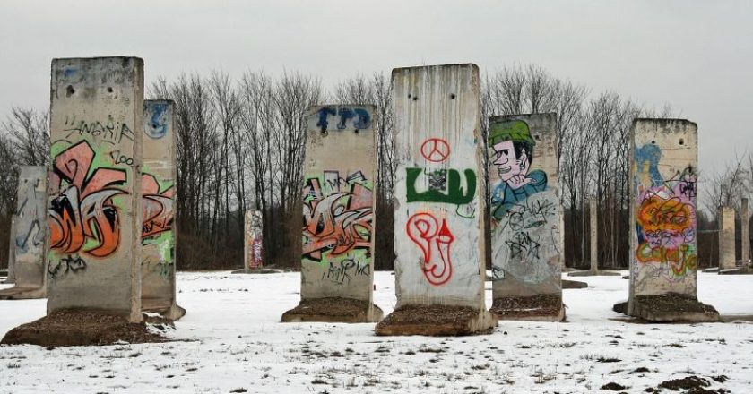 toixos-tou-verolinou-berlin-wall