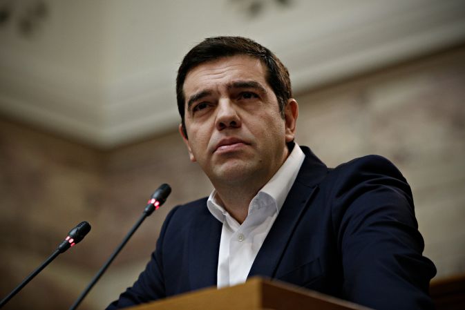 Tsipras-vouli-kontino